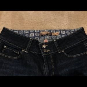 Paige Premium low waist jean size 28
